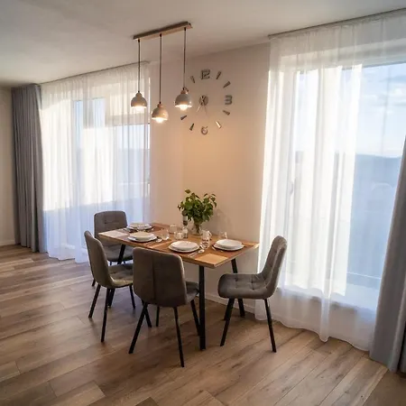 Po Newly Built דירה *