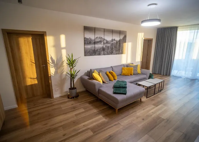 Po Newly Built פרשוב