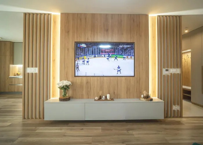 Po Newly Built פרשוב