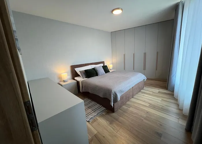 Po Newly Built Appartamento *